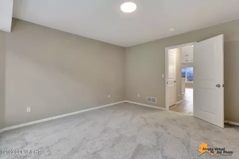 Bedroom - 20290 Eagles Nest Ct, Eagle River, AK 99577 photo 4 of 6