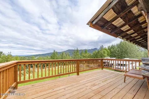 8153 Stewart Mountain Dr, Eagle River, AK 99577 photo 12