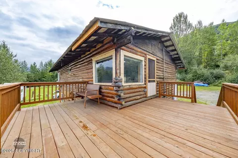 8153 Stewart Mountain Dr, Eagle River, AK 99577 photo 15