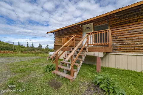 8153 Stewart Mountain Dr, Eagle River, AK 99577 photo 17