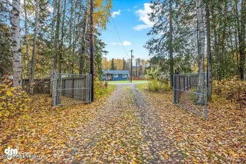 20838 Helluva St, Chugiak, AK 99567 photo 56