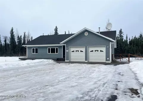 2275 Bordeaux St, North Pole, AK 99705