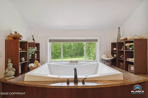 Bath - 19136 S Birchwood Loop Rd, Chugiak, AK 99567 photo 3 of 12
