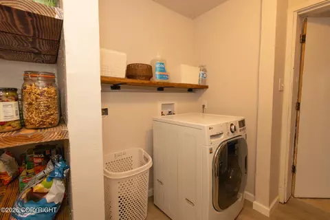1101 E 16th Ave, Anchorage, AK 99501 photo 13
