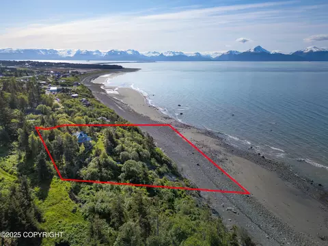 710 Waddell St, Homer, AK 99603
