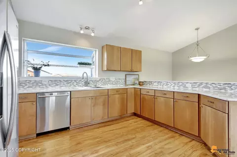 5500 Big Bend Loop, Anchorage, AK 99502 photo 18