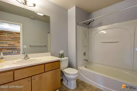 5500 Big Bend Loop, Anchorage, AK 99502 photo 37