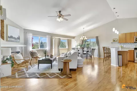 5500 Big Bend Loop, Anchorage, AK 99502 photo 9