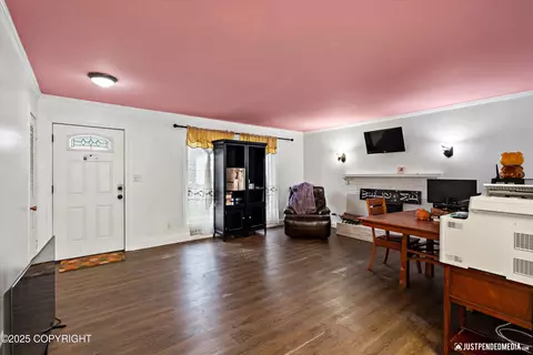 1510 E 40th Ct, Anchorage, AK 99508 photo 5