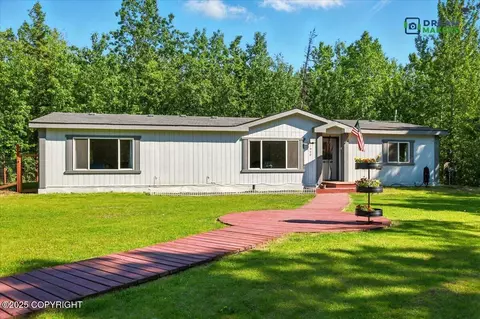 1900 N Green Forest Dr, Palmer, AK 99645