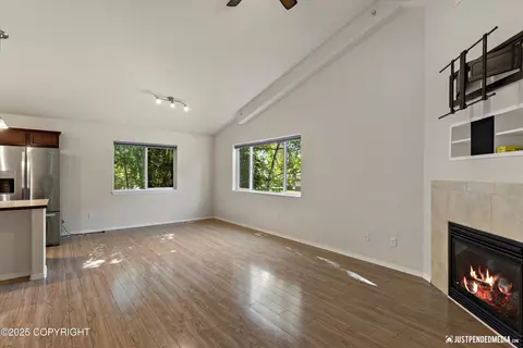 Living - 655 E 79th Ave # 8, Anchorage, AK 99518 photo 4 of 4