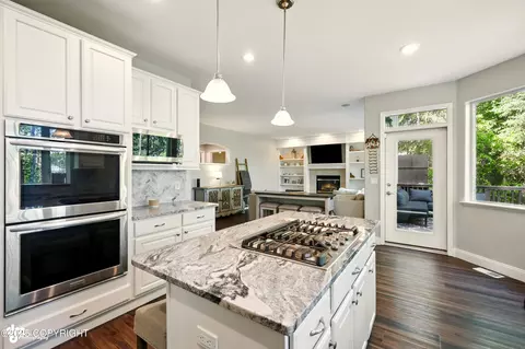 Kitchen - 17001 Yellowstone Dr, Eagle River, AK 99577 photo 6 of 6