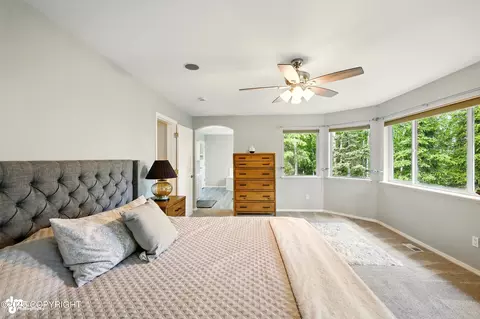 Bedroom - 17001 Yellowstone Dr, Eagle River, AK 99577 photo 4 of 7