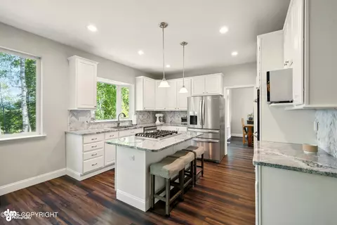 Kitchen - 17001 Yellowstone Dr, Eagle River, AK 99577 photo 2 of 6