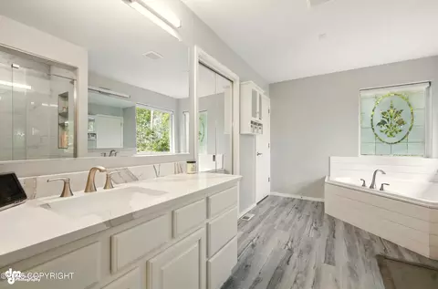 Bath - 17001 Yellowstone Dr, Eagle River, AK 99577 photo 2 of 8