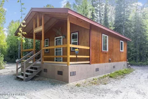 1110 Downwind Dr, Fairbanks, AK 99709