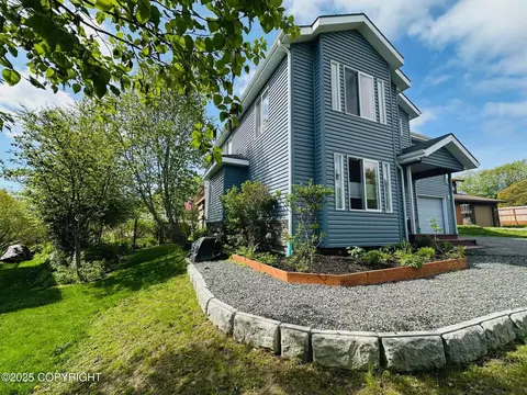 4259 Shirley Ct, Homer, AK 99603