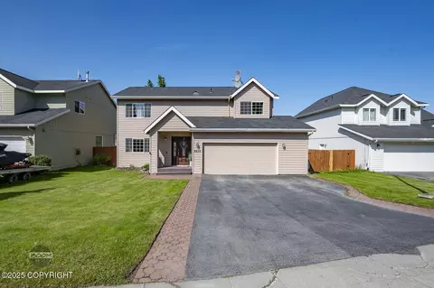 8850 Spruce Brook St, Anchorage, AK 99507