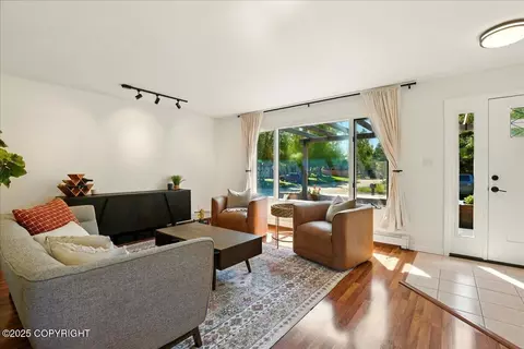 Living - 3331 Amber Bay Loop, Anchorage, AK 99515 photo 3 of 3