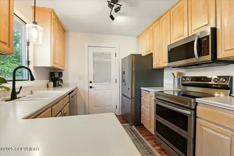 Kitchen - 3331 Amber Bay Loop, Anchorage, AK 99515 photo 2 of 3