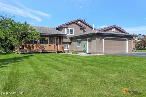 962 S Rebecca Dr, Palmer, AK 99645