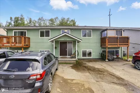 2510 Abbey Ln, Anchorage, AK 99517