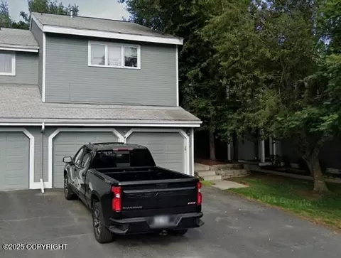 6524 Cimarron Cir, Anchorage, AK 99504