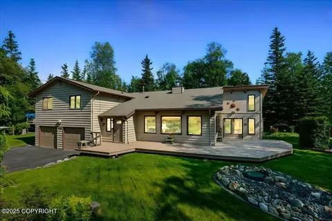 7100 Candace Cir, Anchorage, AK 99507