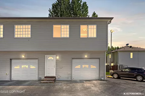 8511 Sara Lynn Pl # 31, Anchorage, AK 99502