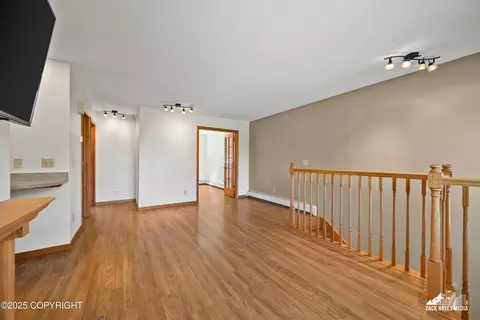 2044 Stonegate Cir, Anchorage, AK 99515 photo 12