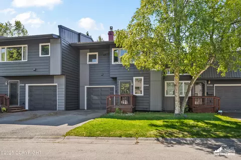 2044 Stonegate Cir, Anchorage, AK 99515 photo 4