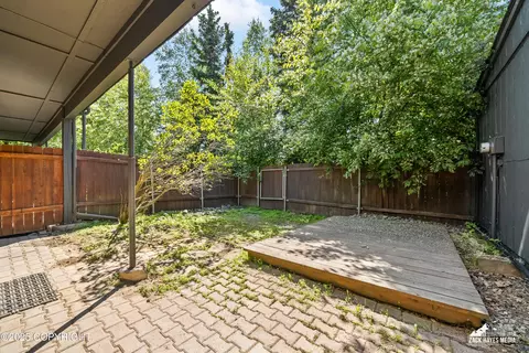 2044 Stonegate Cir, Anchorage, AK 99515 photo 34
