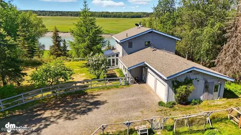 25925 Williamson Ln, Kasilof, AK 99610
