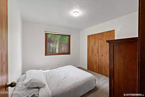 Bedroom - 18727 First St, Eagle River, AK 99577 photo 4 of 5