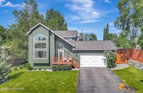2942 Kingfisher Dr, Anchorage, AK 99502