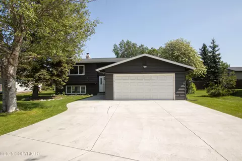 3641 Hazen Cir, Anchorage, AK 99515