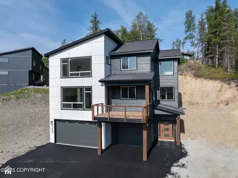 17939 Yellowstone Dr, Eagle River, AK 99577