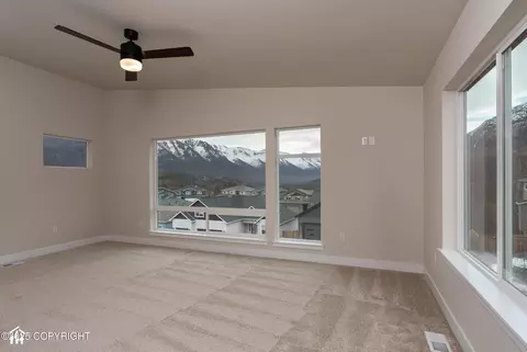 Bedroom - 17939 Yellowstone Dr, Eagle River, AK 99577 photo 4 of 9