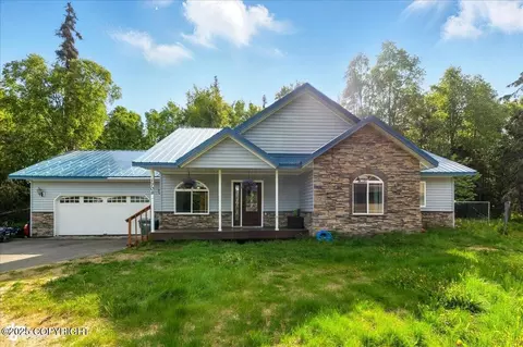 1708 Wesbet Ct, Kenai, AK 99611