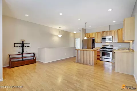 Living - 4502 Campbell Park Loop, Anchorage, AK 99507 photo 1 of 3