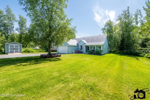 4505 N Almaden Dr, Palmer, AK 99645