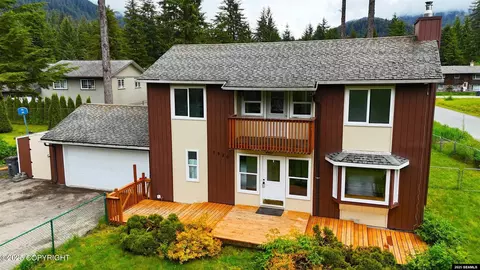 5920 Lund St, Juneau, AK 99801