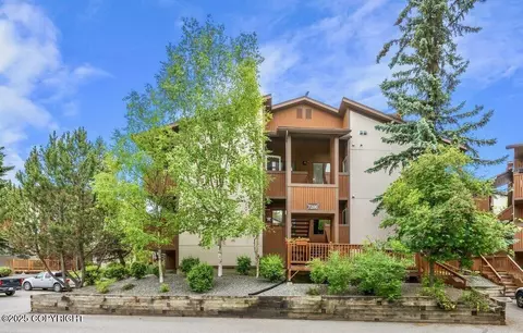 7200 Huntsmen Cir # 8D, Anchorage, AK 99518