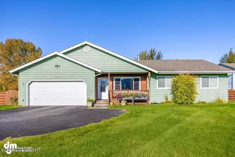 13761 E Hay Wagon Way, Palmer, AK 99645