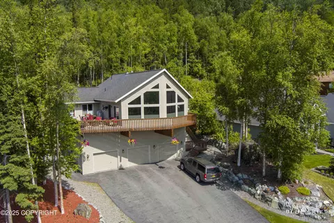 10409 Stewart Dr, Eagle River, AK 99577