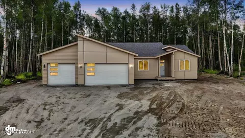 1816 S Alliance Country Dr, Wasilla, AK 99654