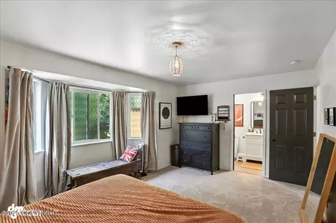19133 Trail Bay Dr, Eagle River, AK 99577 photo 20