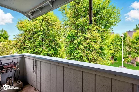 Exterior - 5577 Sapphire Loop, Anchorage, AK 99504 photo 3 of 8