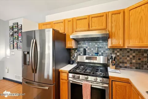 Kitchen - 5577 Sapphire Loop, Anchorage, AK 99504 photo 4 of 4