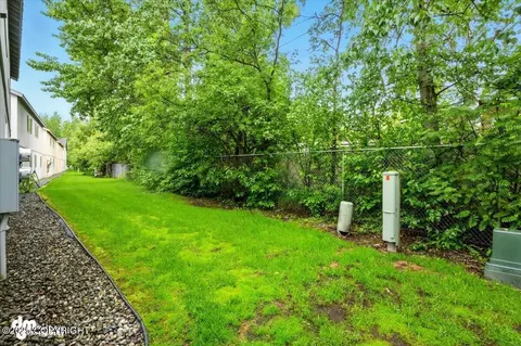 Exterior - 5577 Sapphire Loop, Anchorage, AK 99504 photo 7 of 8